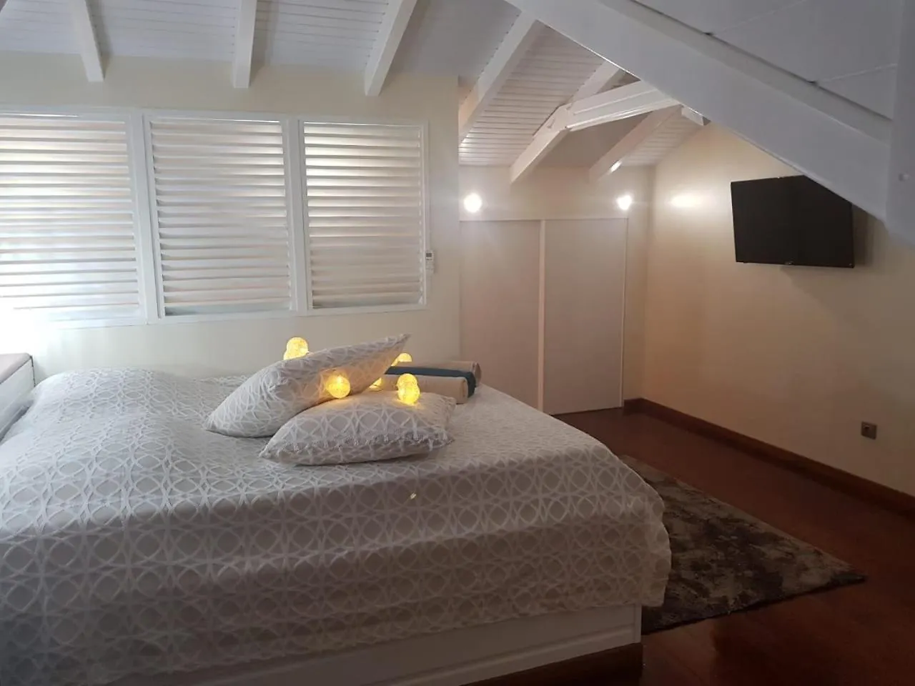 Villa 4 Etoiles Mwoodsuite Martiniquesun - Coquet & Central Avec Piscine Et Jardin Prive Le Lamentin 0*,  Martinique