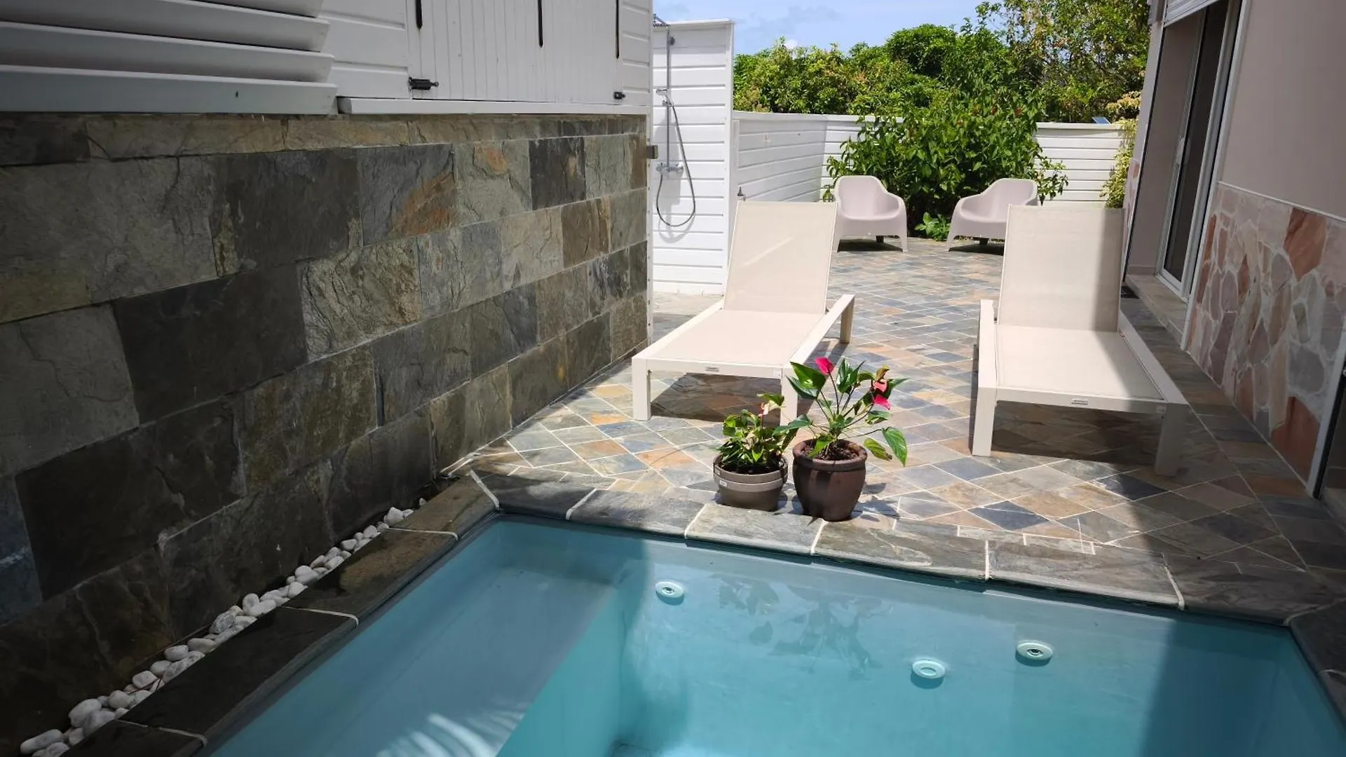 Villa 4 Etoiles Mwoodsuite Martiniquesun - Coquet & Central Avec Piscine Et Jardin Prive Le Lamentin Semesterbostad
